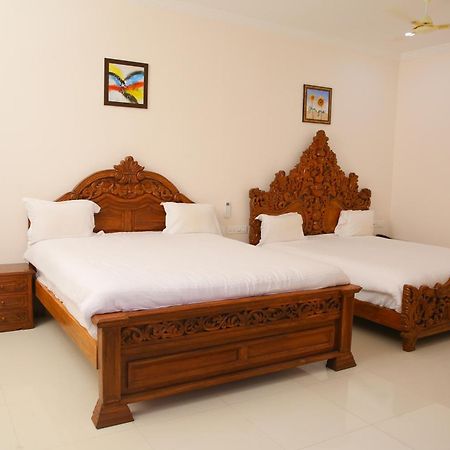 Saba Executive Rooms And Apartments Hyderabad Eksteriør bilde